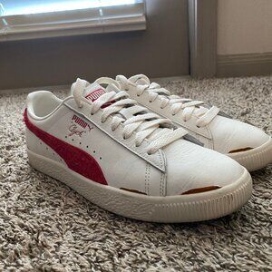 Men's Puma Bone color w/ Red stripe